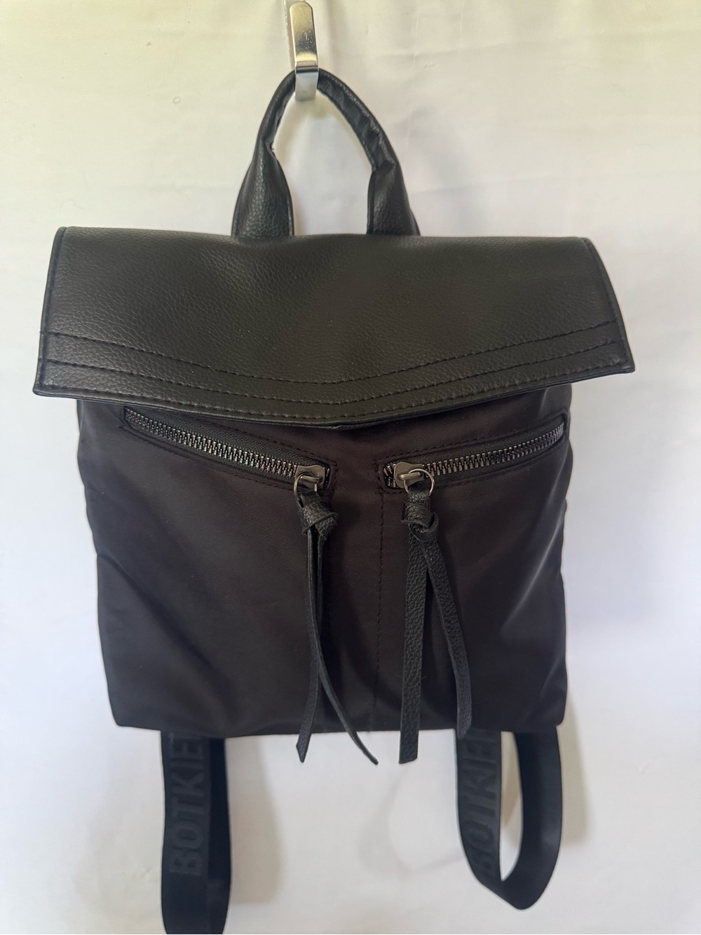 Botkier EUC black nylon & leather med backpack - Picture 2 of 7